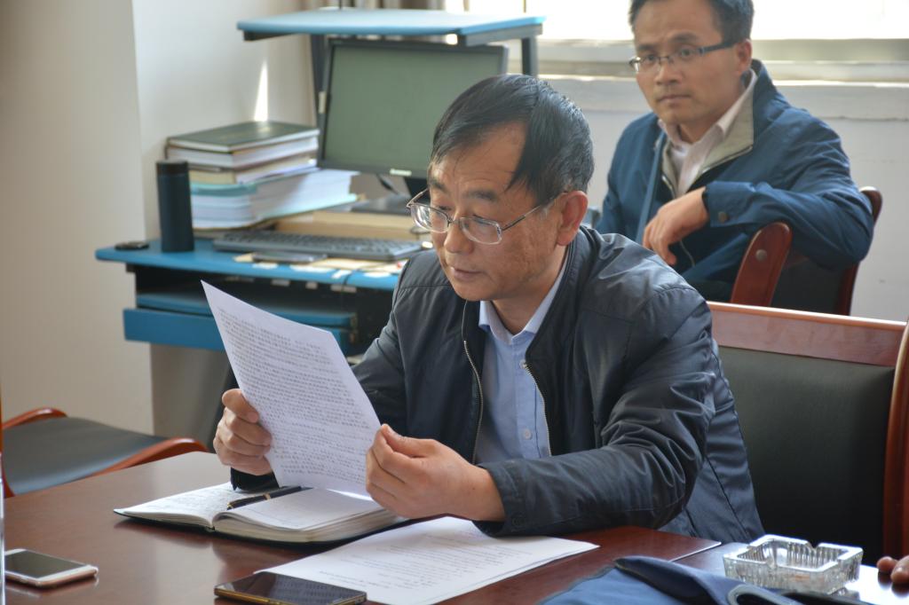 公司分工会主席孙小弟作工会工作报告